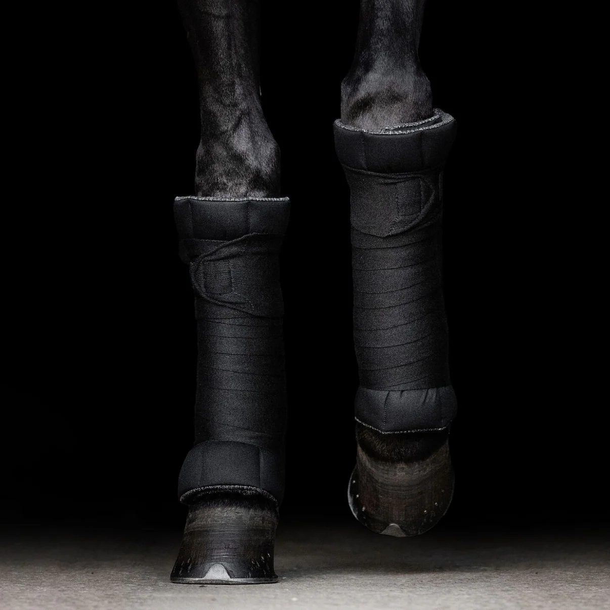 Incrediwear-Equine-Circulation-Standing_Wraps_4 Incrediwear-Equine-Circulation-Standing_Wraps_4